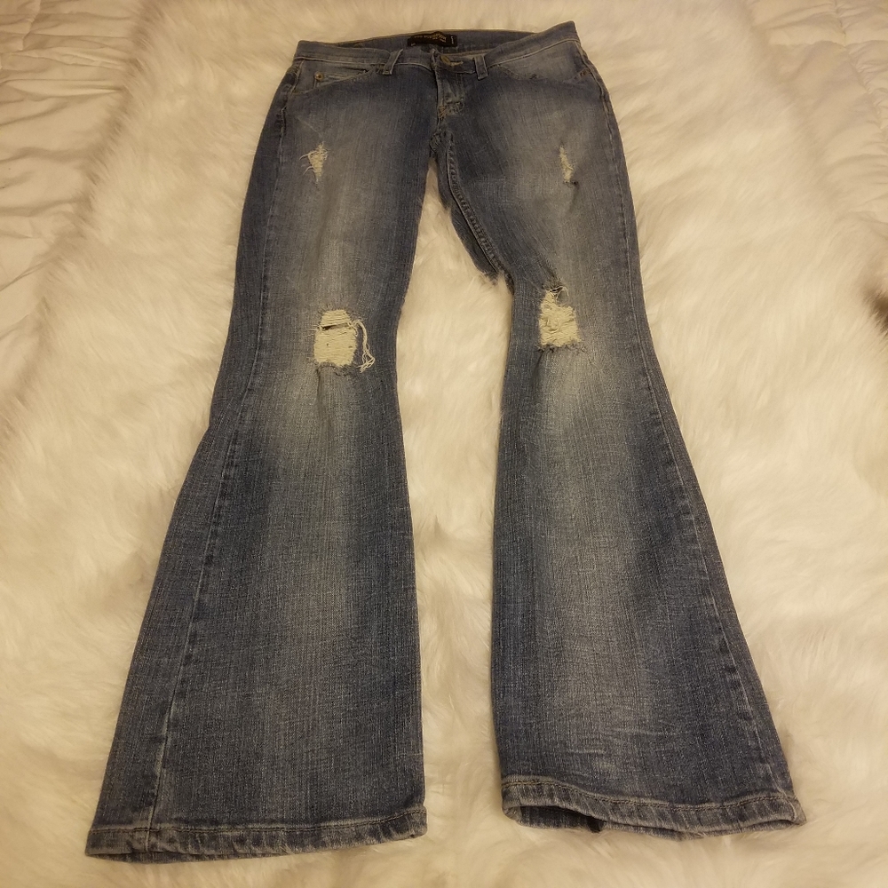 LEVI'S 524 TOO SUPERLOW DESTROYED BOOTCUT JEANS SIZE 5M